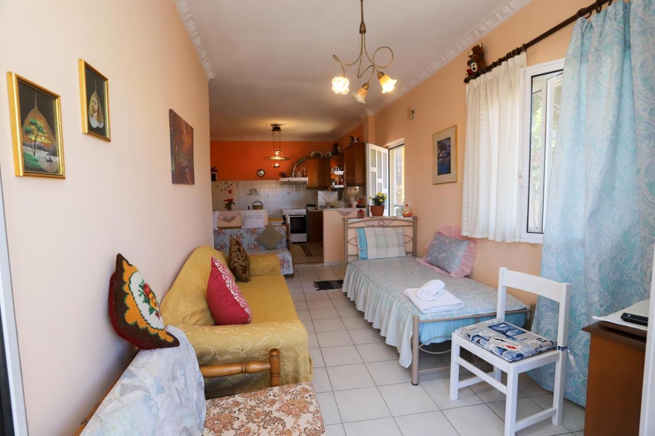 Alexis&Loula Village House Arkadades Extérieur photo